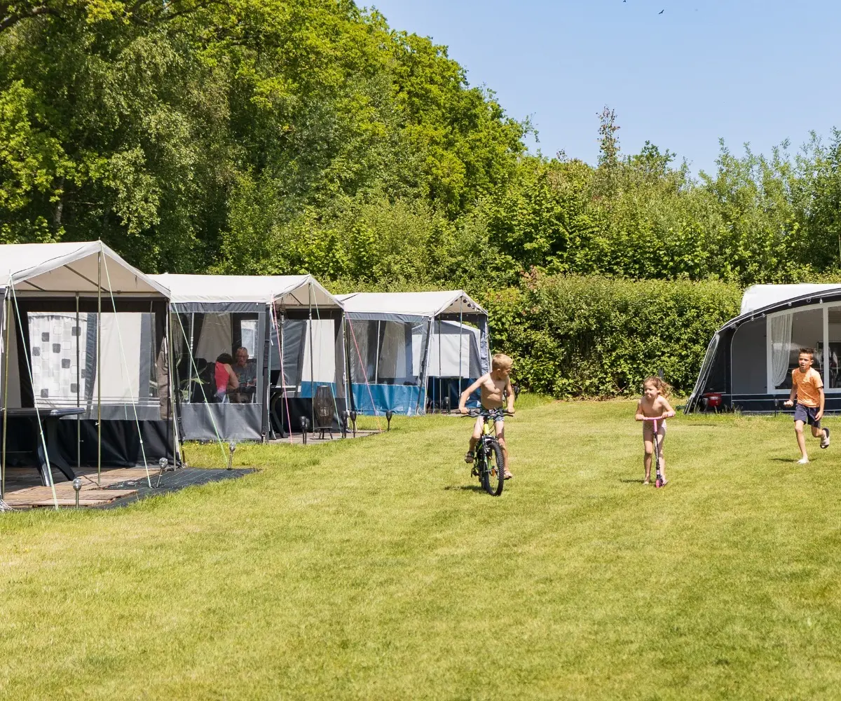 Kamperen op familicamping in Overijssel