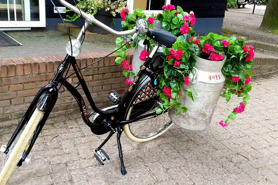 Staphorster fiets met bussen